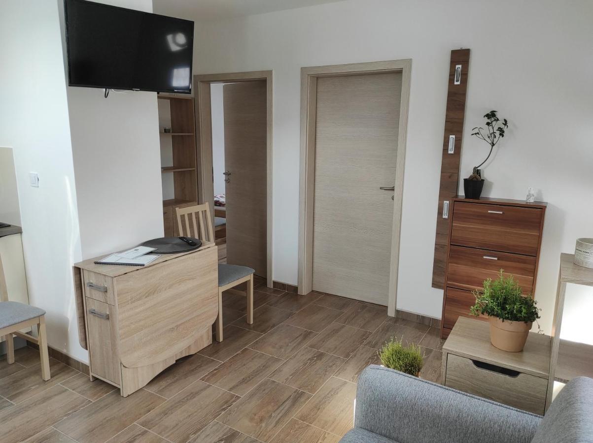 Apartman Frymburk 700 Zewnętrze zdjęcie